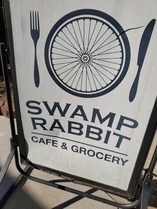 Cozy Swamp Rabbit - Sans Souci Greenville Furman Εξωτερικό φωτογραφία